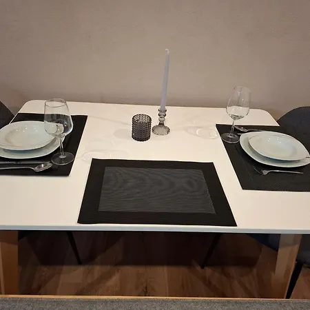 Ferienwohnung-zäh Holzingen Bei Weißenburg Apartment